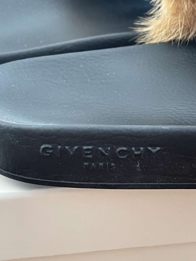 Givenchy šlapky