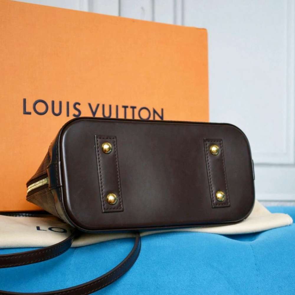 Louis Vuitton Alma BB
