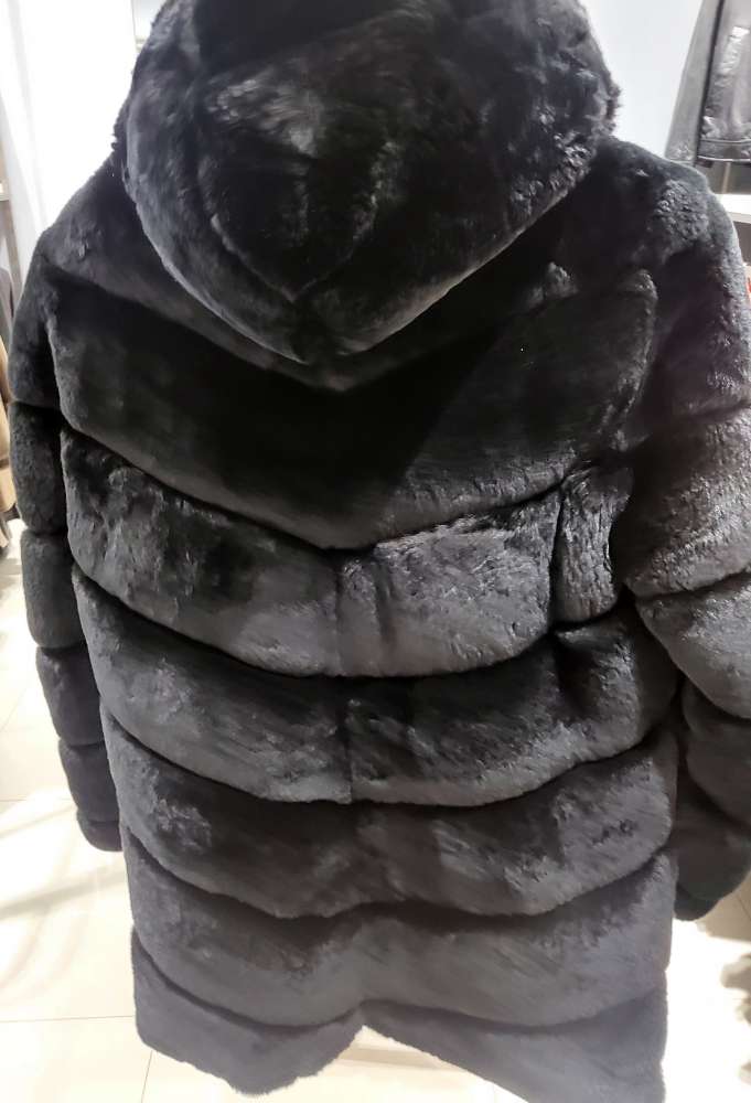 Kara kožešinový kabát oboustranný