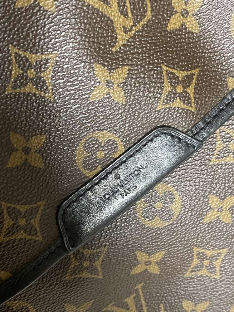 Louis Vuitton taška