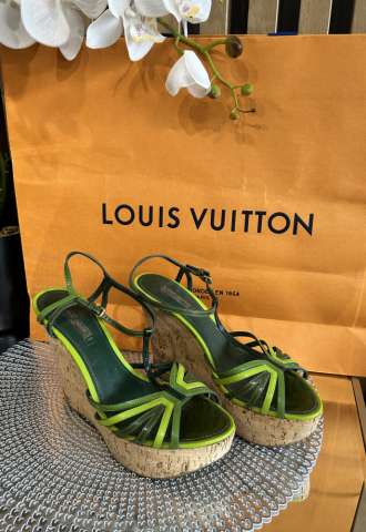 https://www.vipluxury.sk/Louis Vuitton sandále