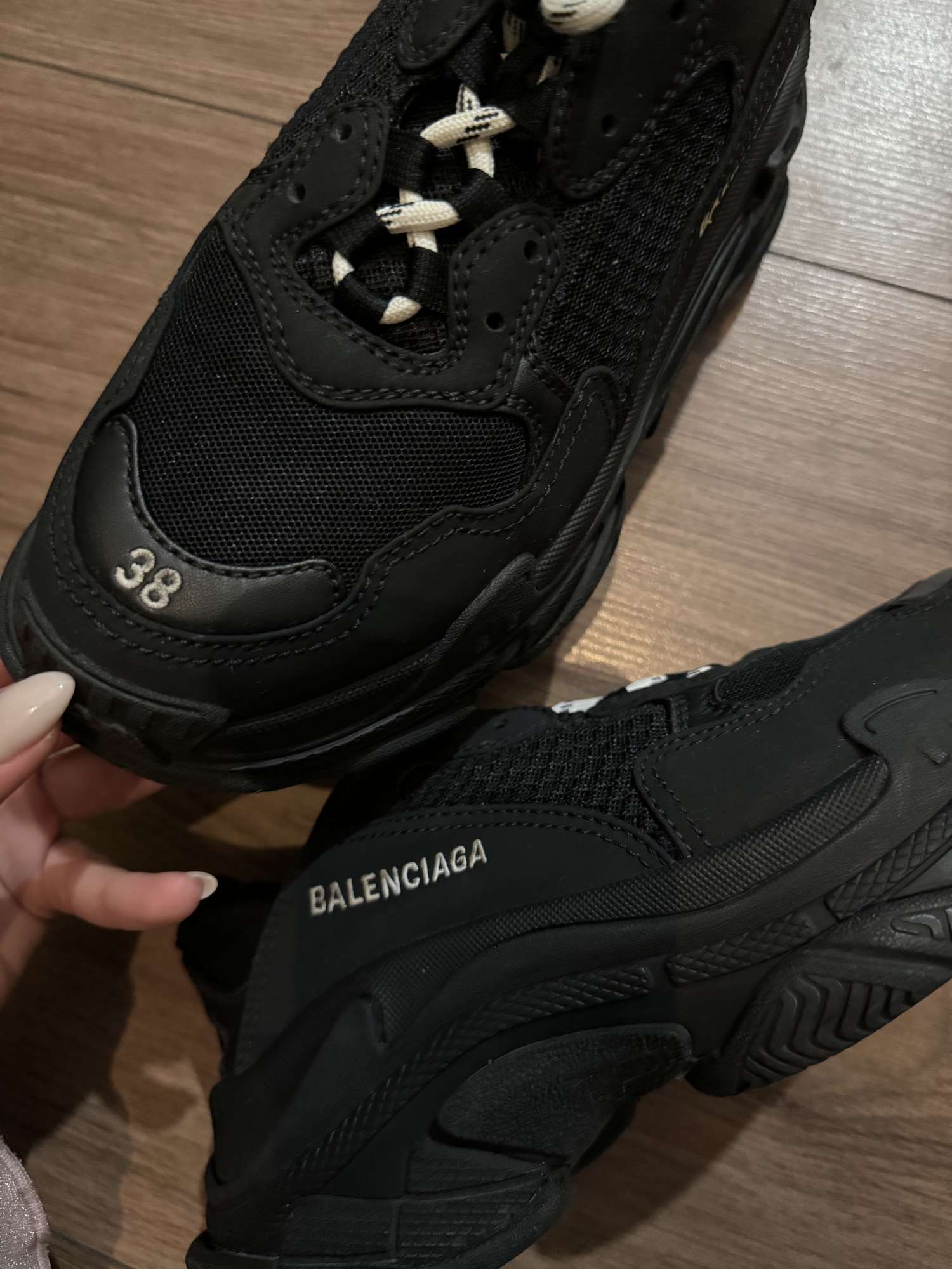 Balenciaga Triple S tenisky