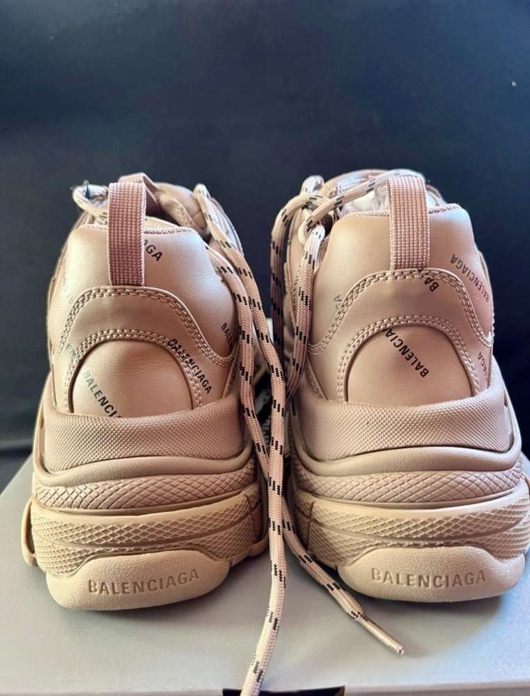 Balenciaga Triple S