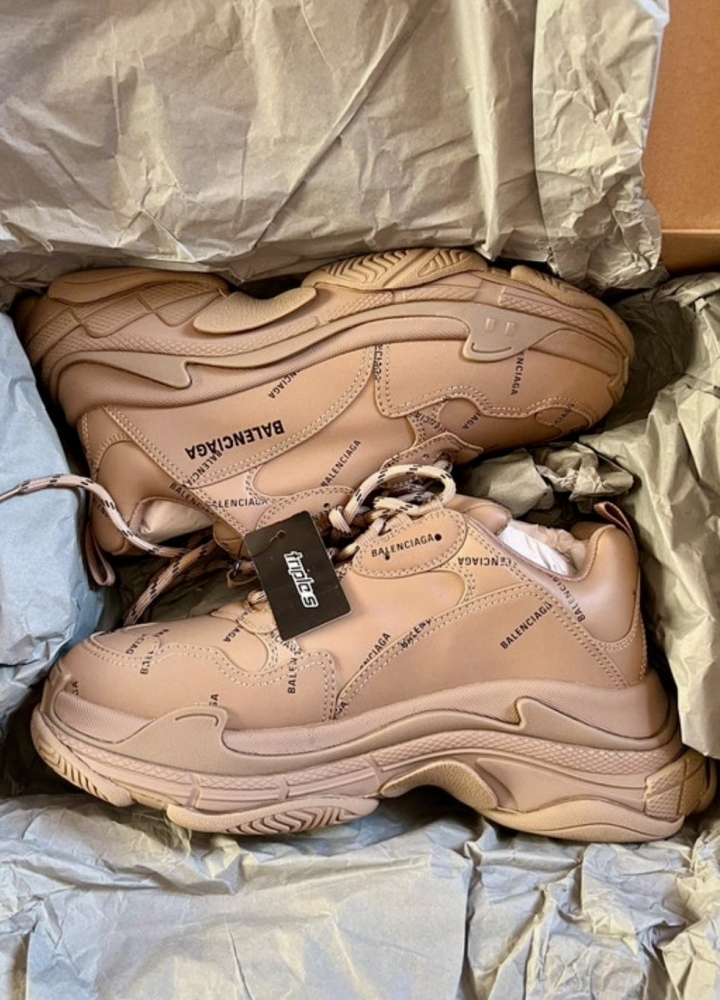 Balenciaga Triple S