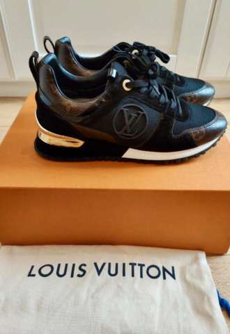 https://www.vipluxury.sk/Louis Vuitton Run Away