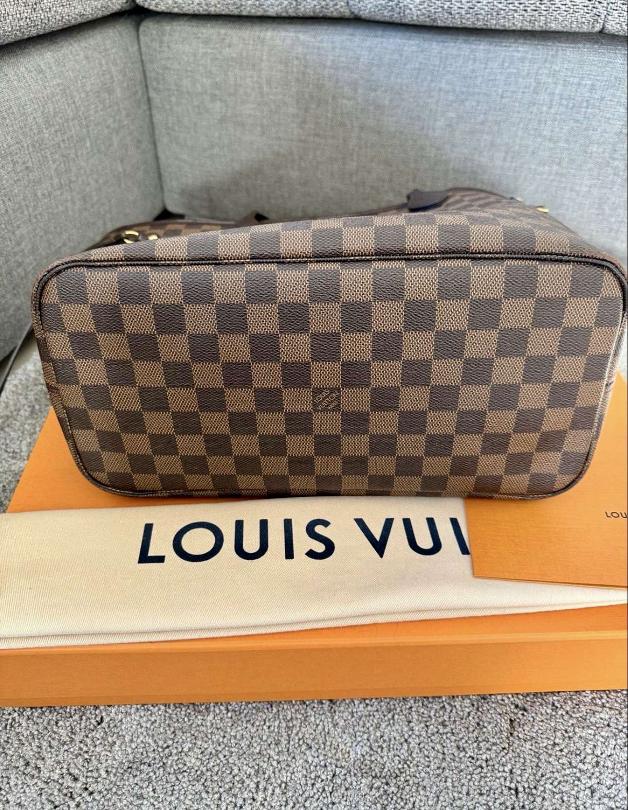 Louis Vuitton Neverfull MM