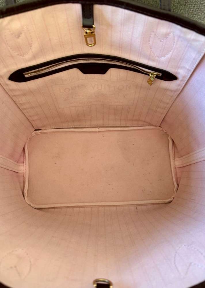 Louis Vuitton Neverfull MM