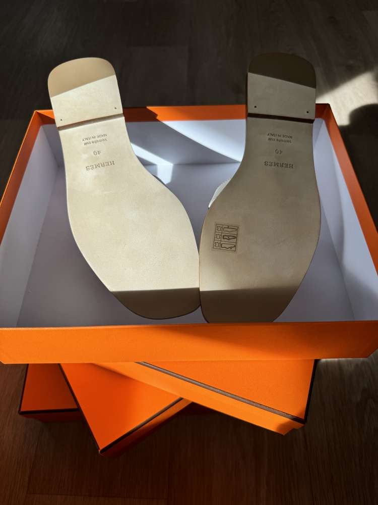 Hermes Oran Sandal Blanc
