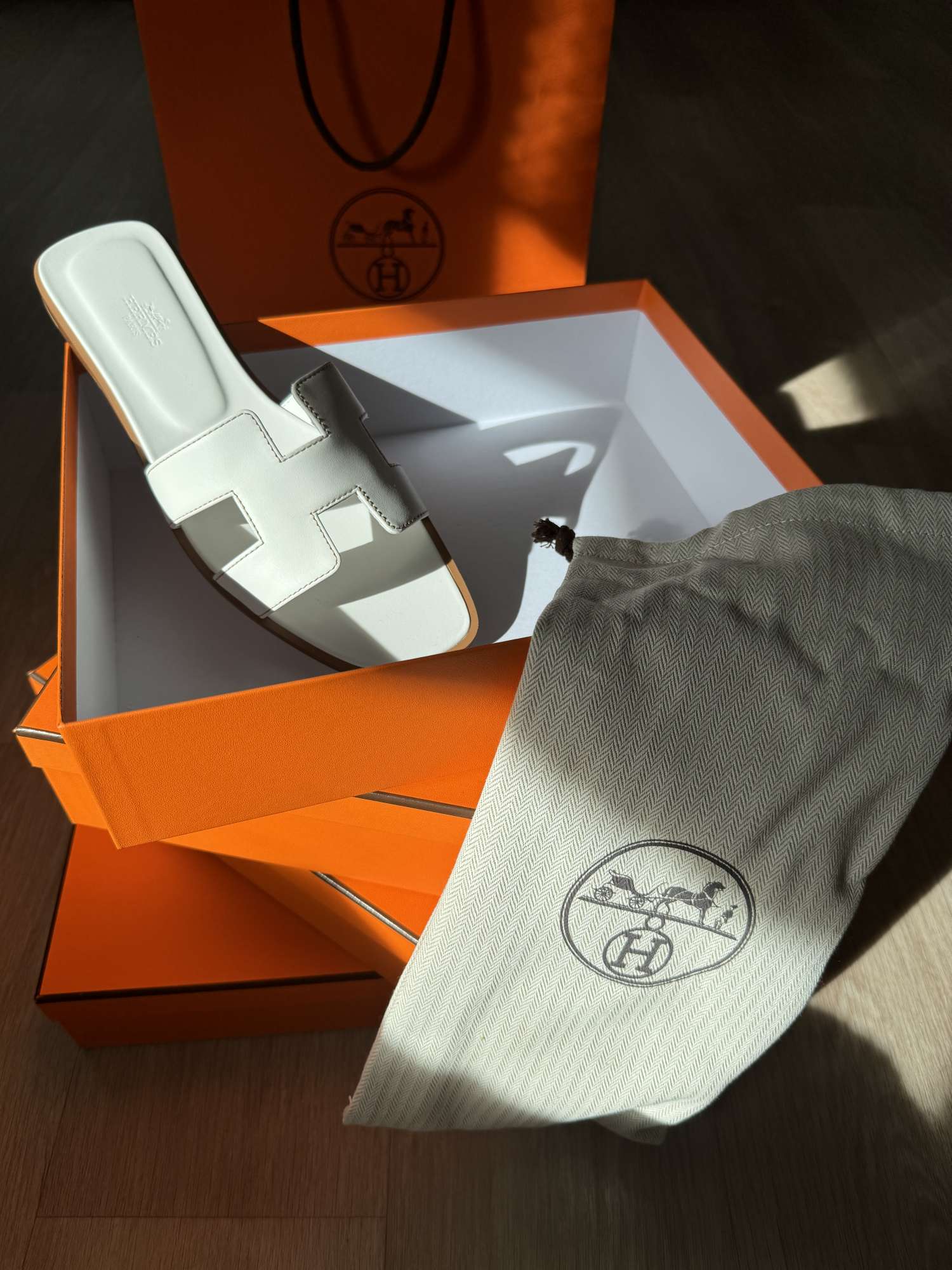 Hermes Oran Sandal Blanc