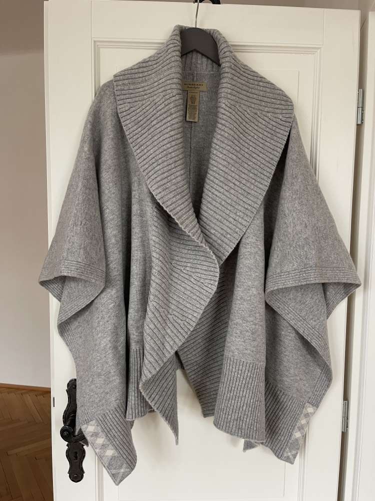 Burberry pončo