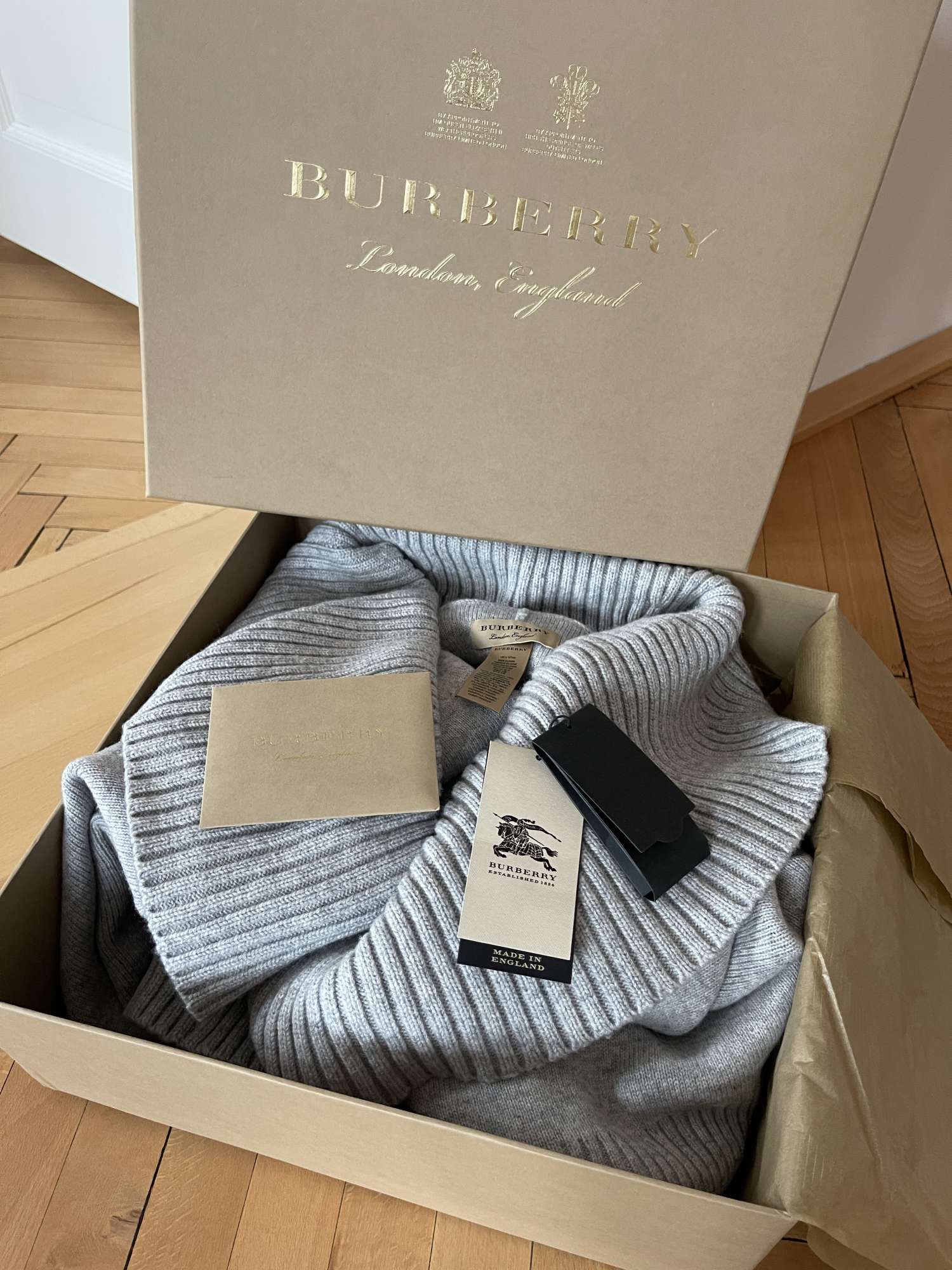 Burberry pončo