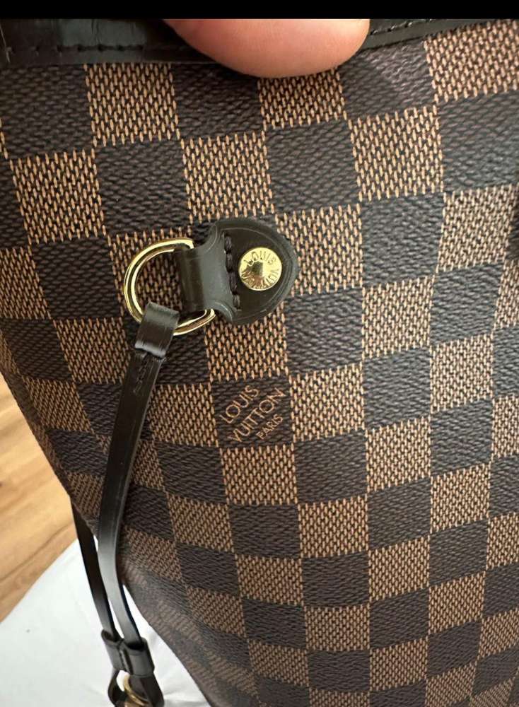 Louis Vuitton Neverfull MM