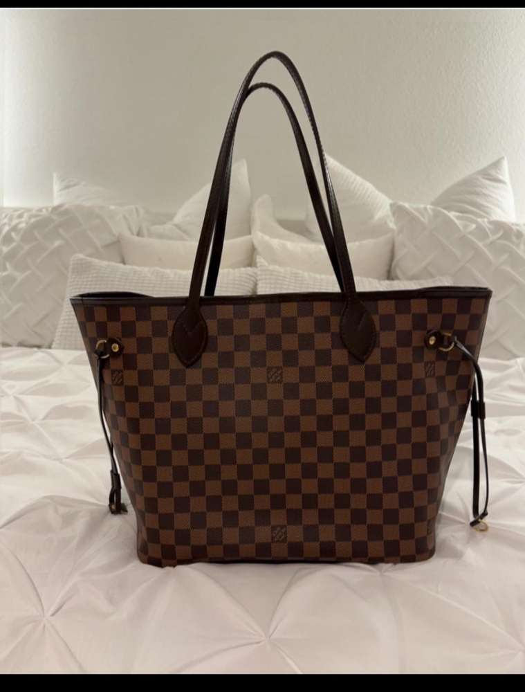 Louis Vuitton Neverfull MM