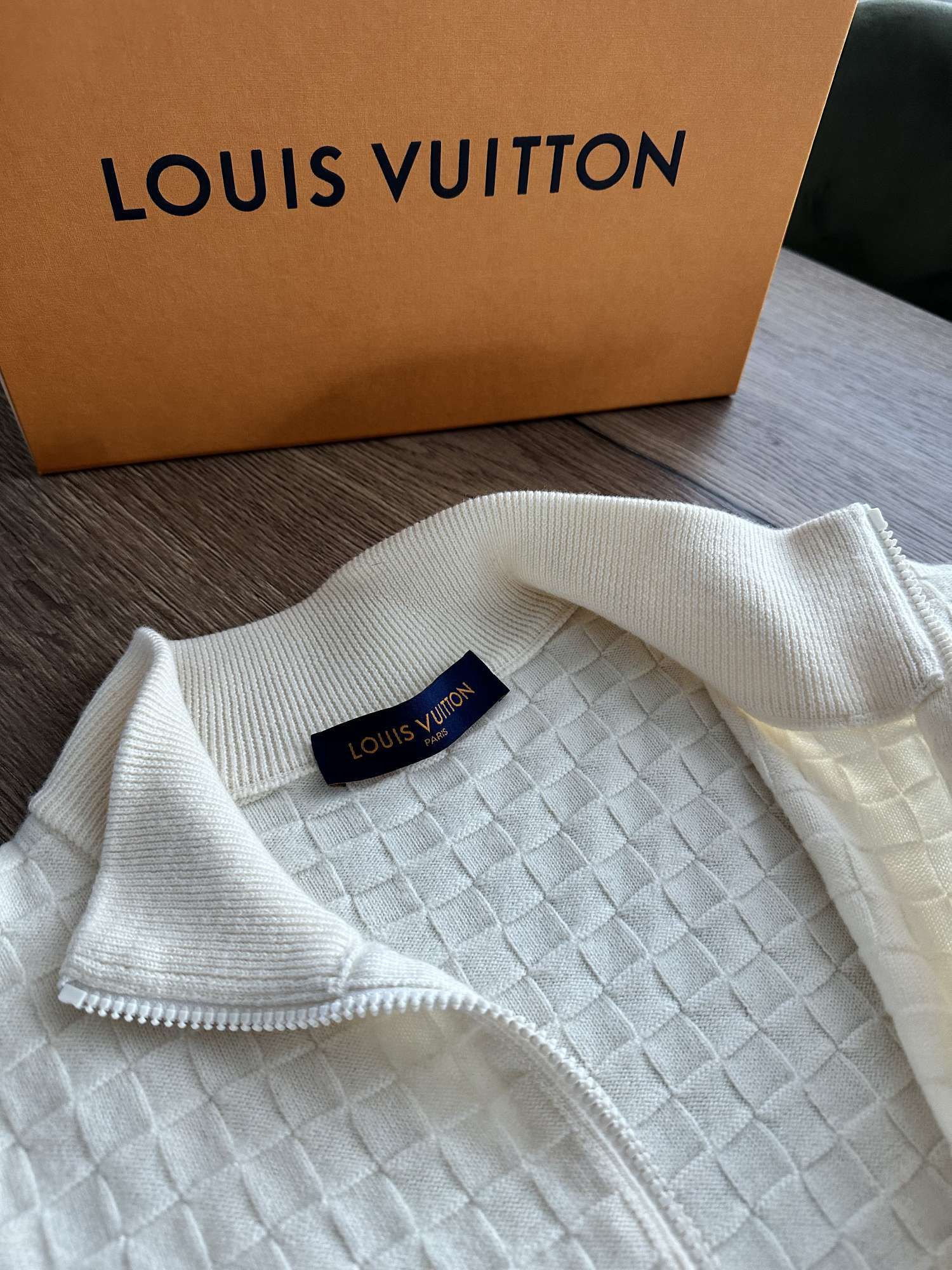 Louis Vuitton svetrik