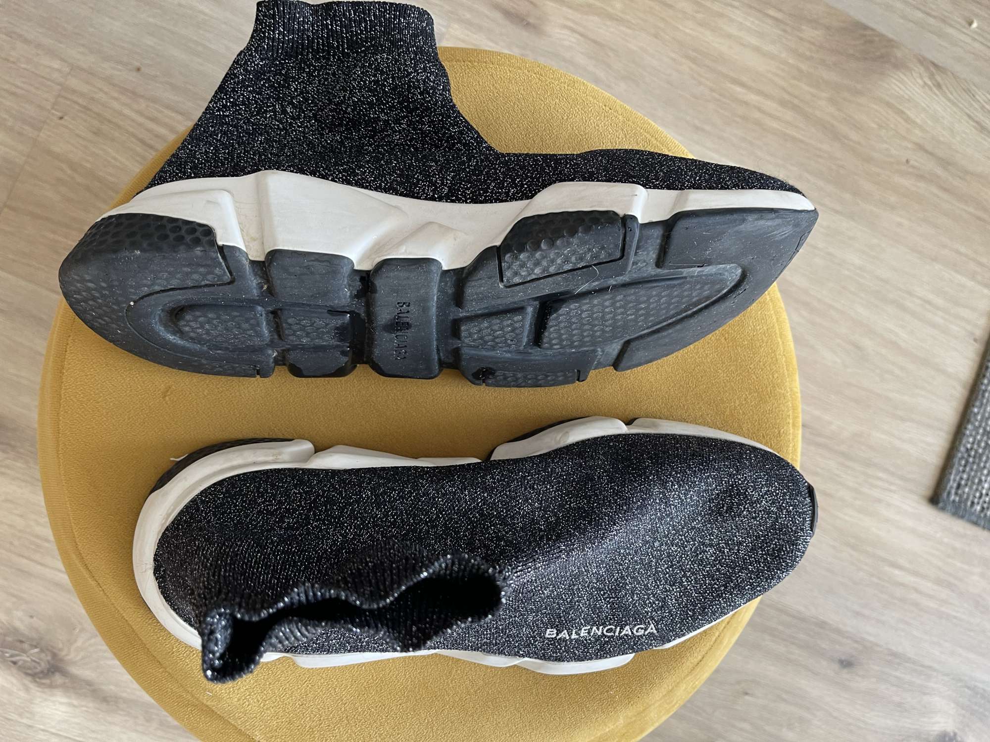 Balenciaga ponožkové tenisky s lurexovou niťou
