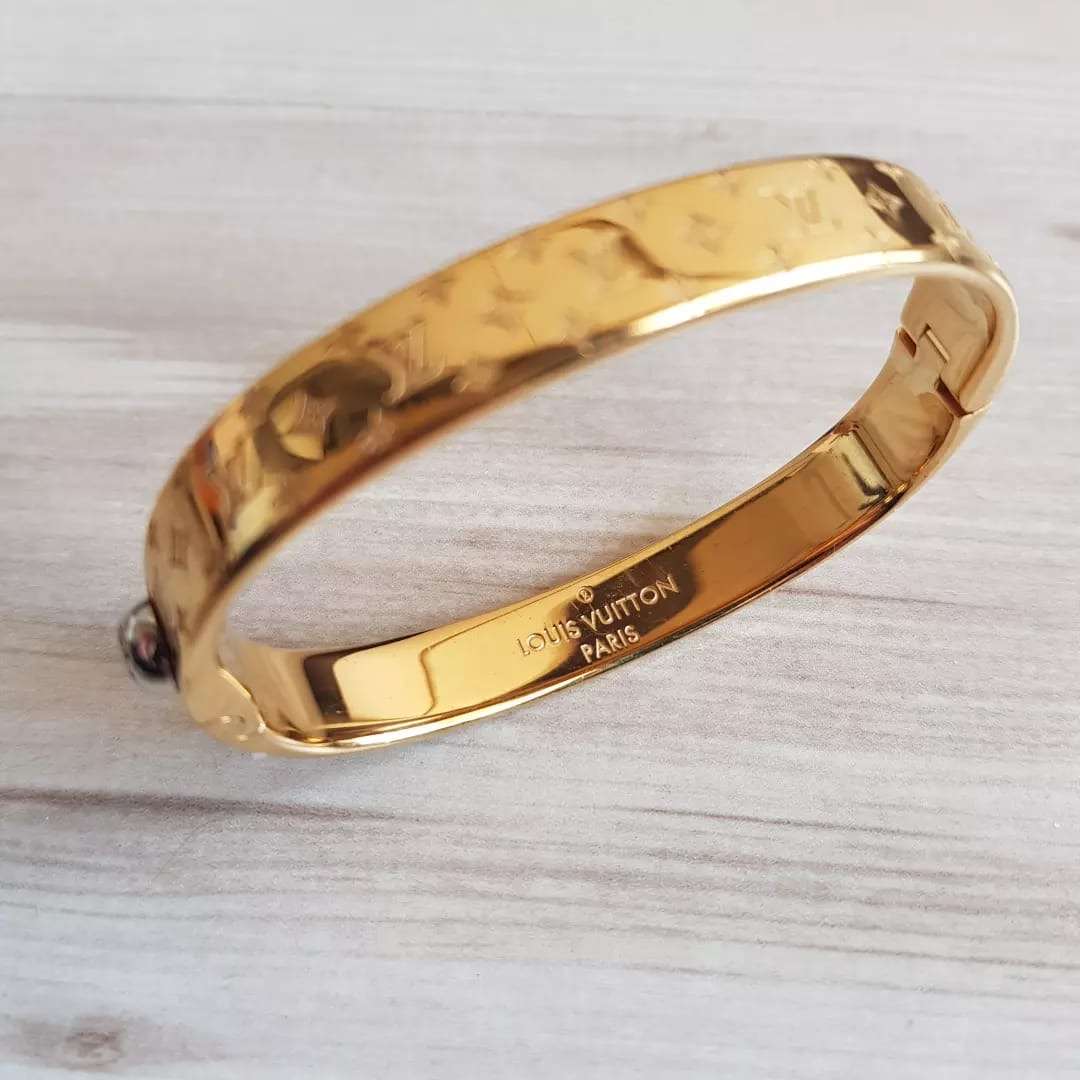 Louis Vuitton naramok nanogram