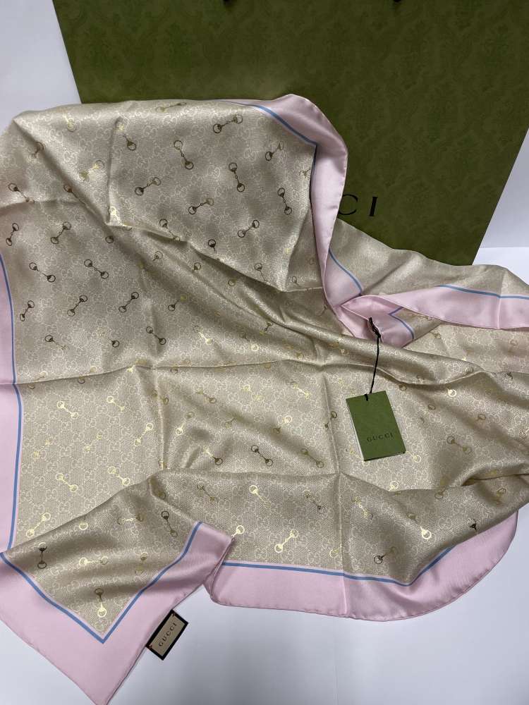 Gucci hodvábna šatka