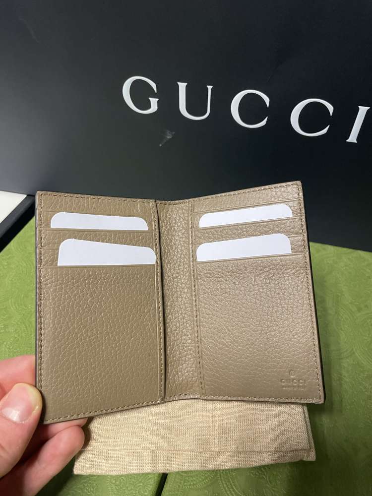 Gucci cardholder