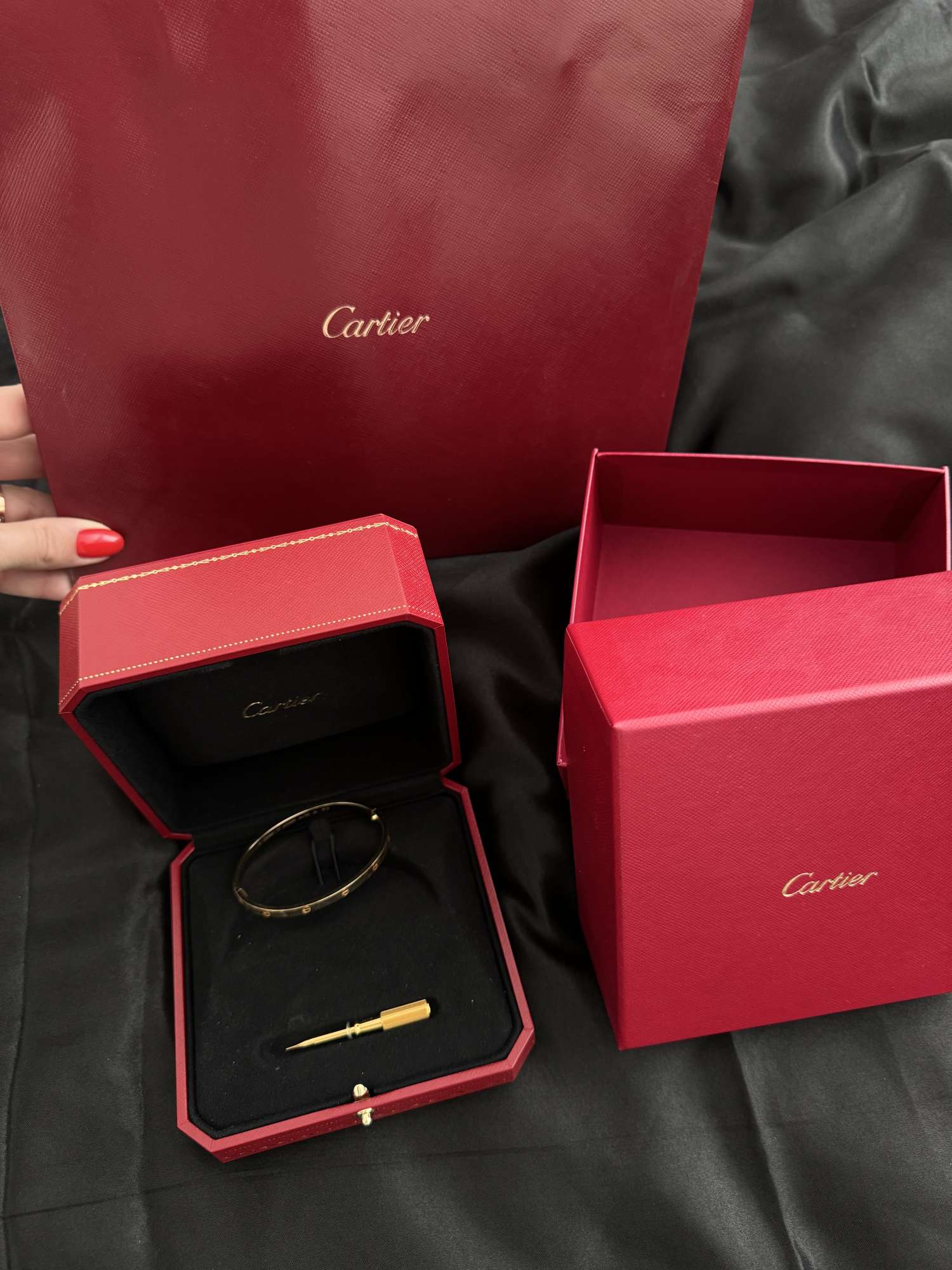 Cartier Love naramok