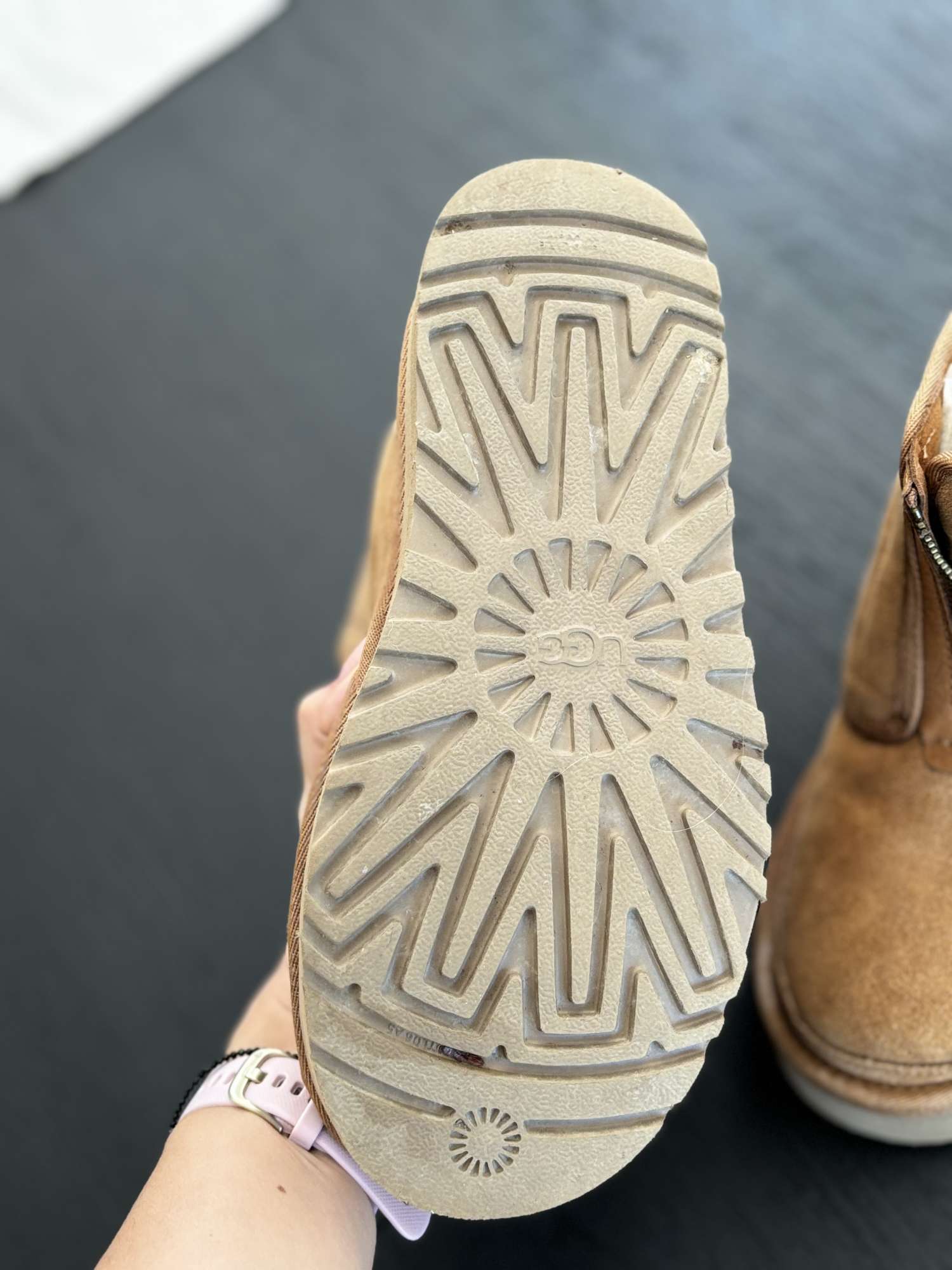 Ugg