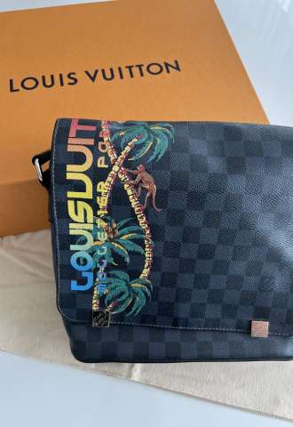 https://www.vipluxury.sk/Louis Vuitton panska taska na plece