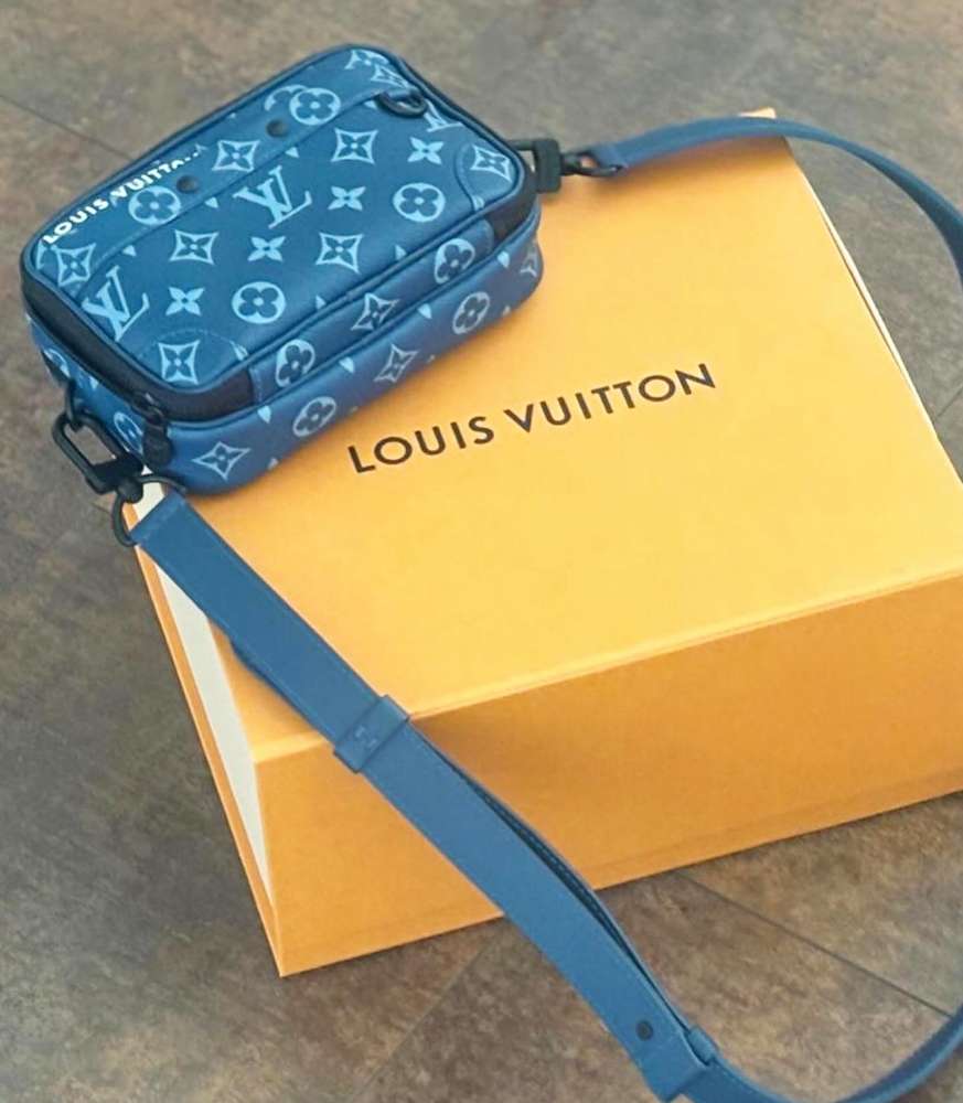 Louis Vuitton Crossbody