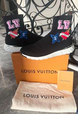 https://www.vipluxury.sk/Louis Vuitton sock sneakers