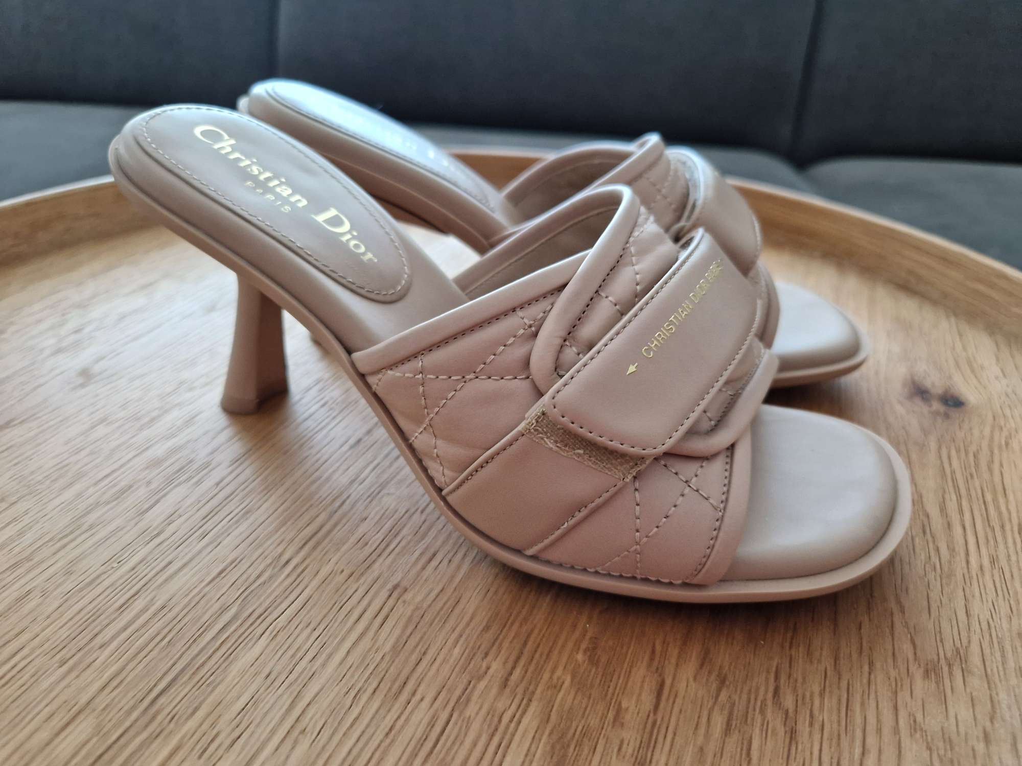 Christian Dior slapky