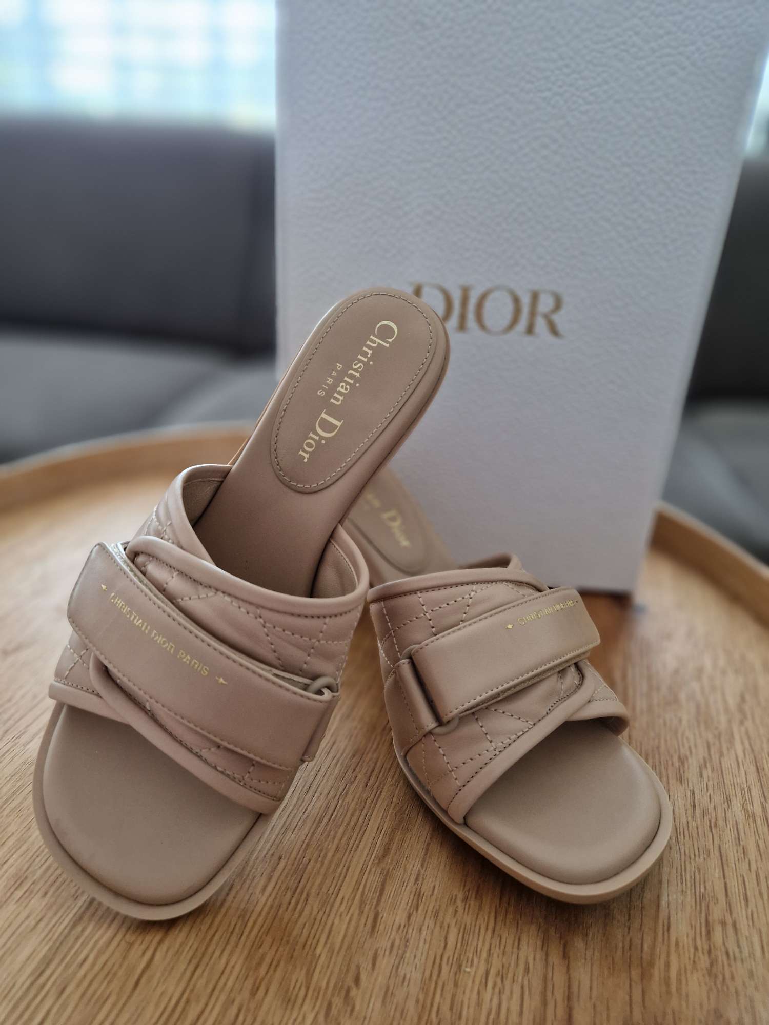 Christian Dior slapky