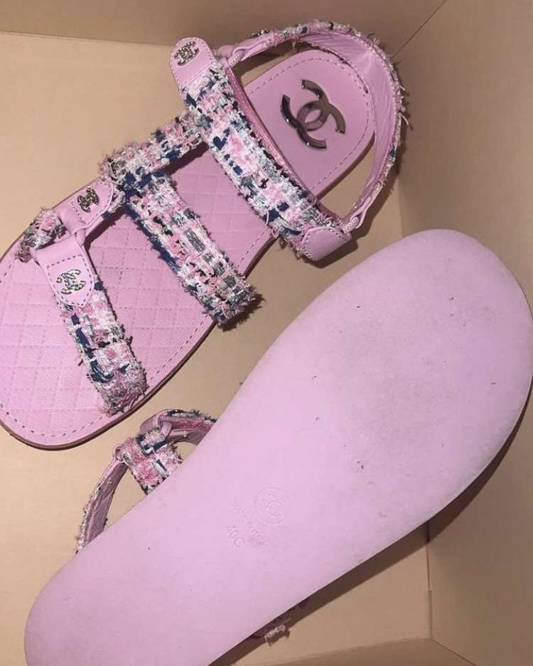 Chanel sandalky