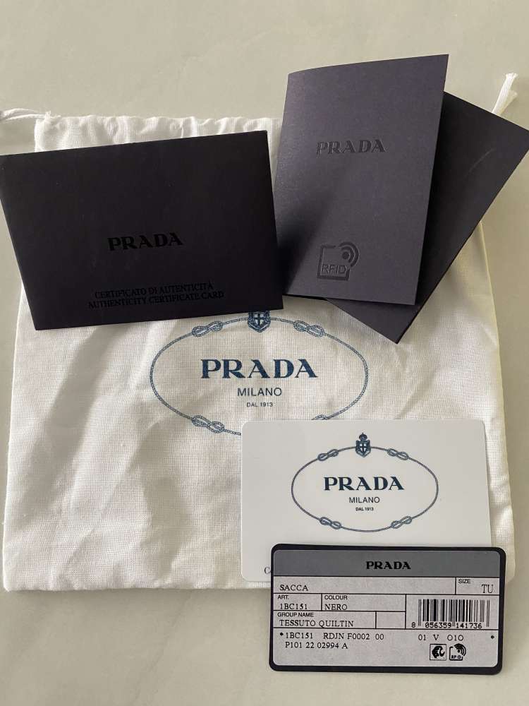 Prada Re-Nylon kabelka