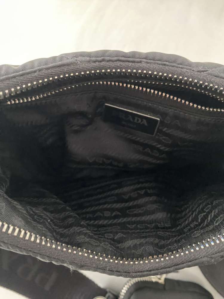 Prada Re-Nylon kabelka