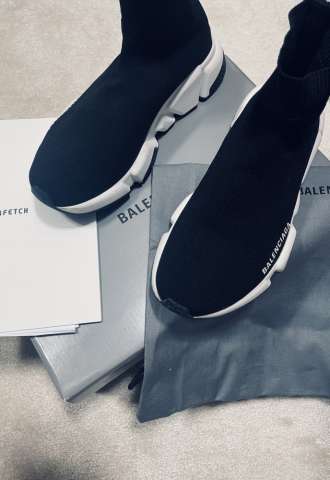 https://www.vipluxury.sk/Balenciaga tenisky 37