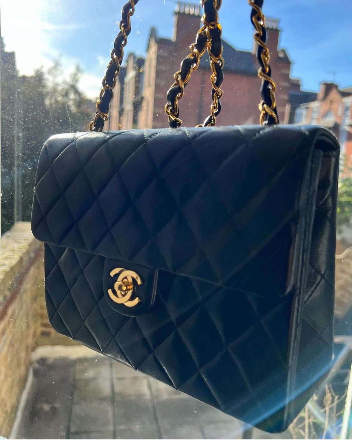 Chanel Flap Vintage Jumbo