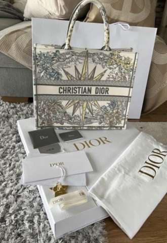 https://www.vipluxury.sk/Dior Book Tote Large bag