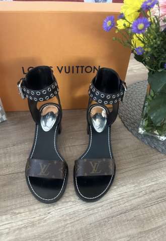 https://www.vipluxury.sk/Louis Vuitton sandálky