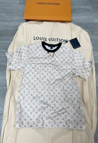 https://www.vipluxury.sk/Louis Vuitton tričko