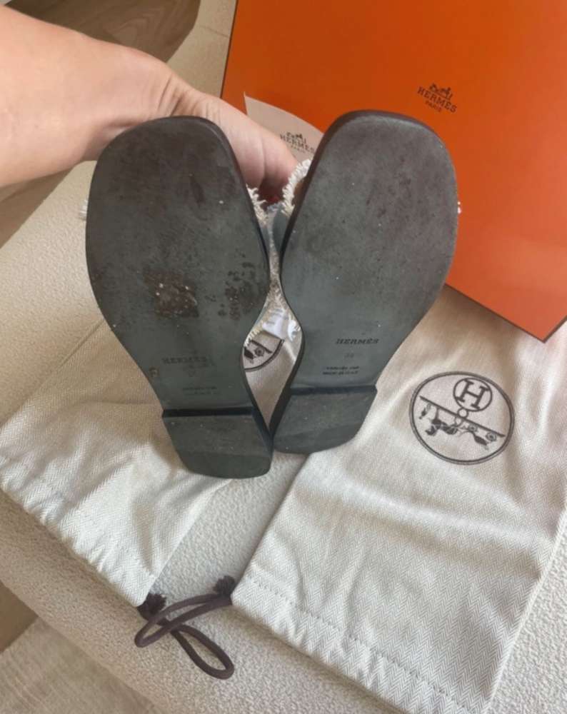 Hermes slides
