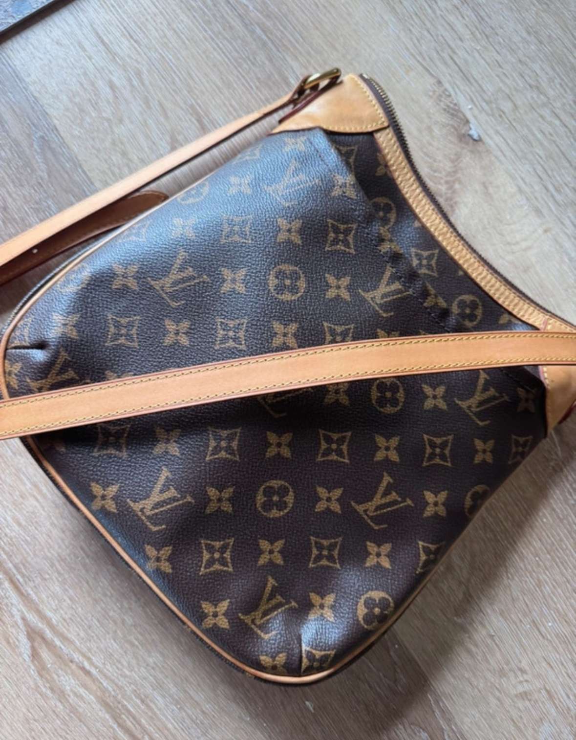 Louis Vuitton crossbody