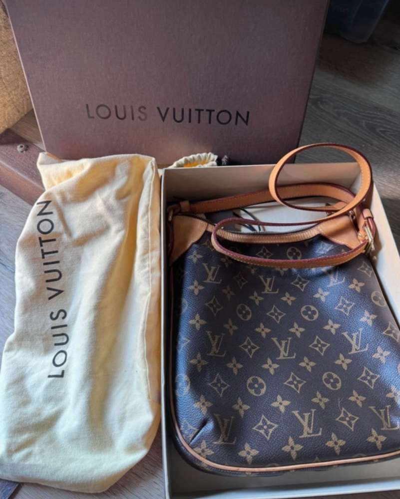 Louis Vuitton crossbody