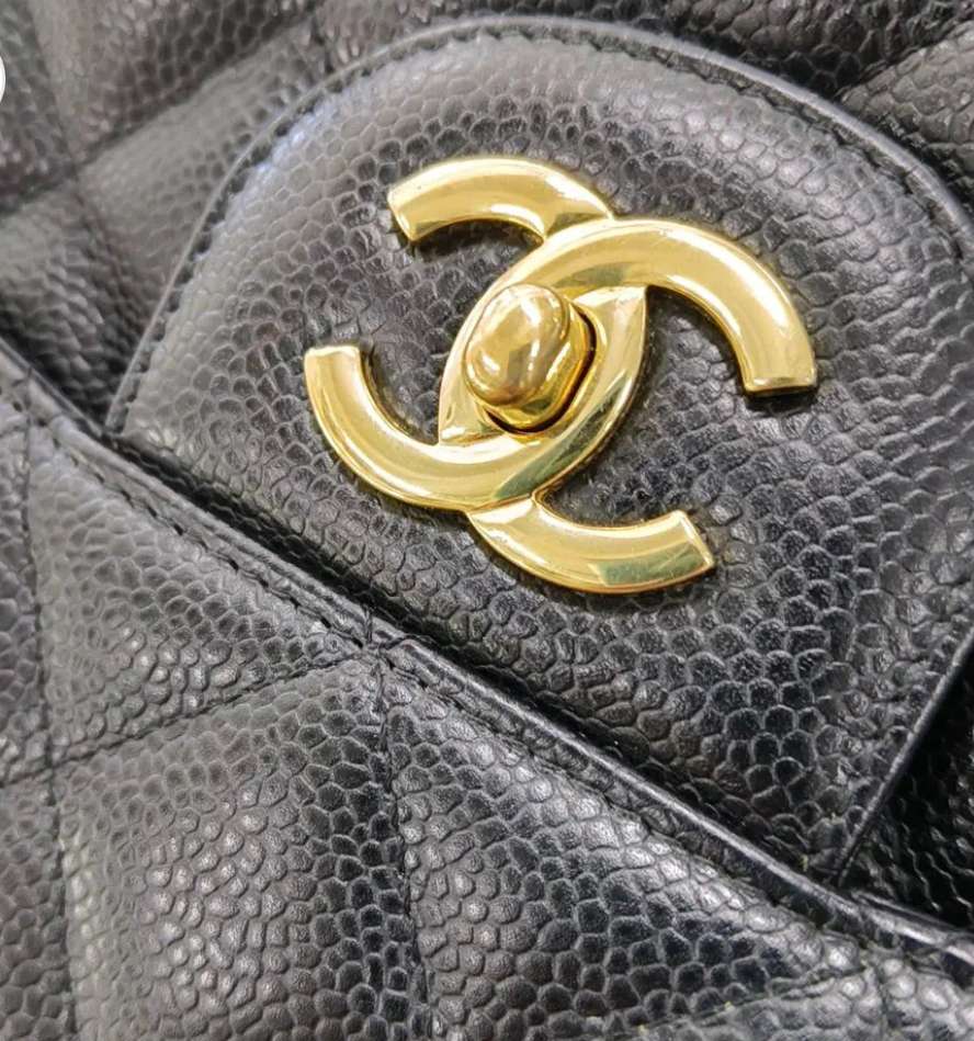 Chanel Classic Flap Jumbo
