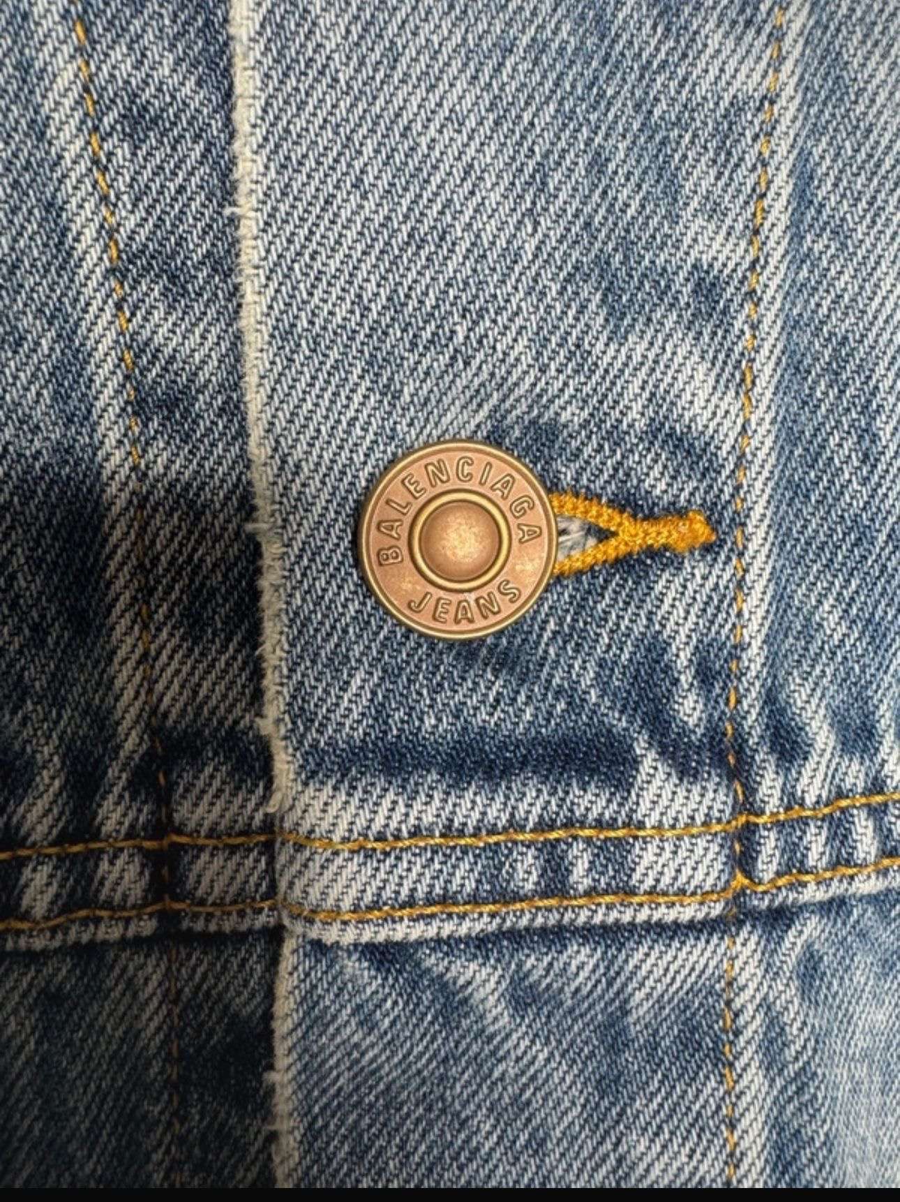 Balenciaga riflova bunda