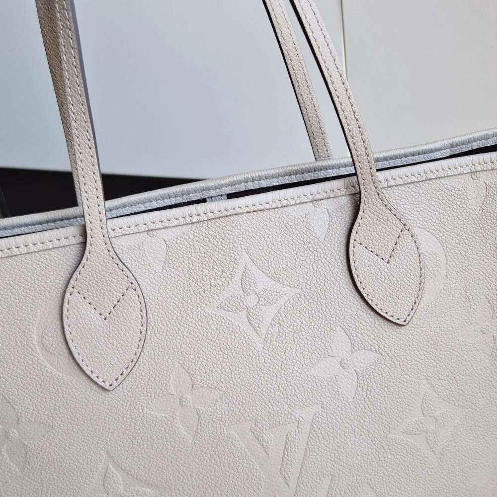 Louis Vuitton neverfull MM Empreintne