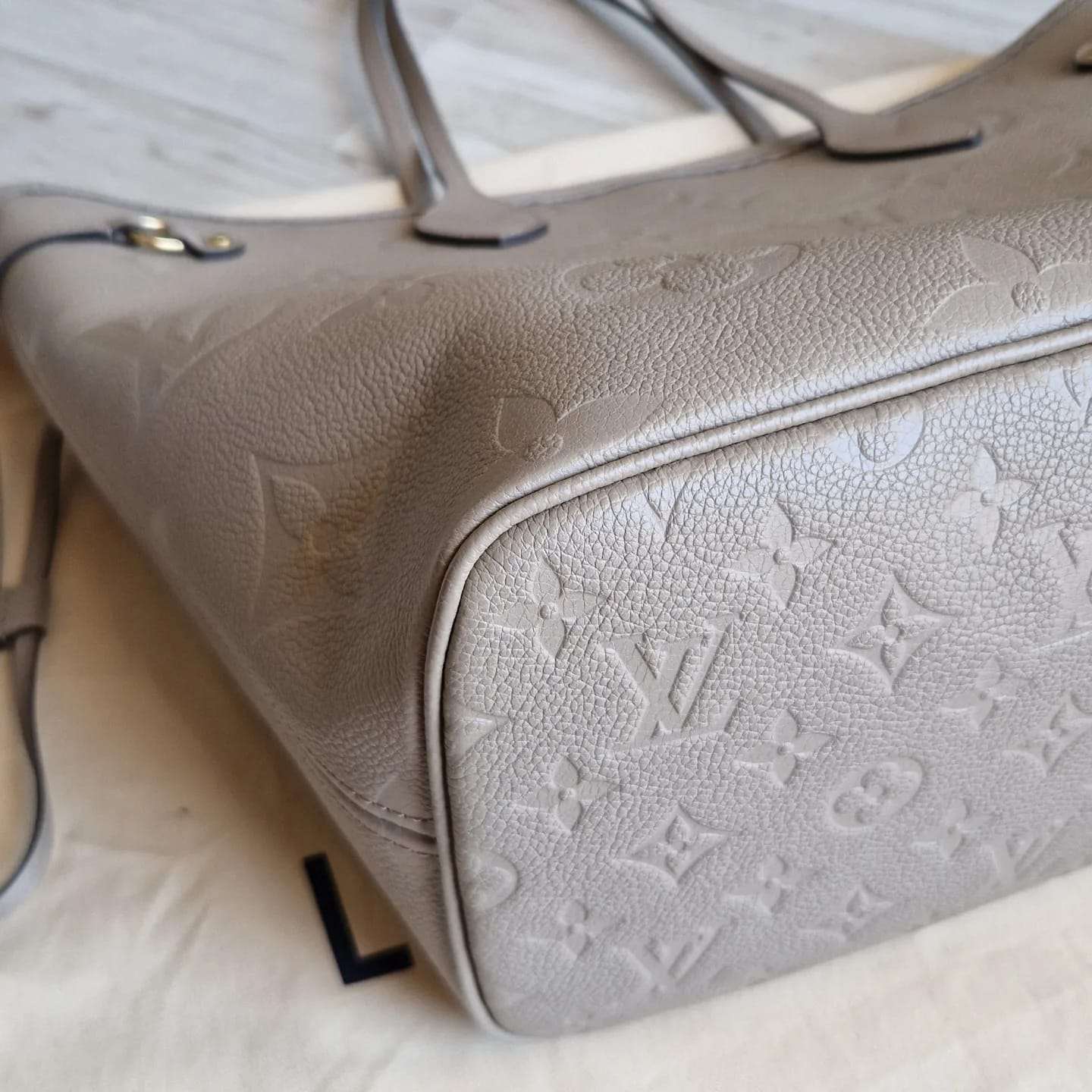 Louis Vuitton neverfull MM Empreintne