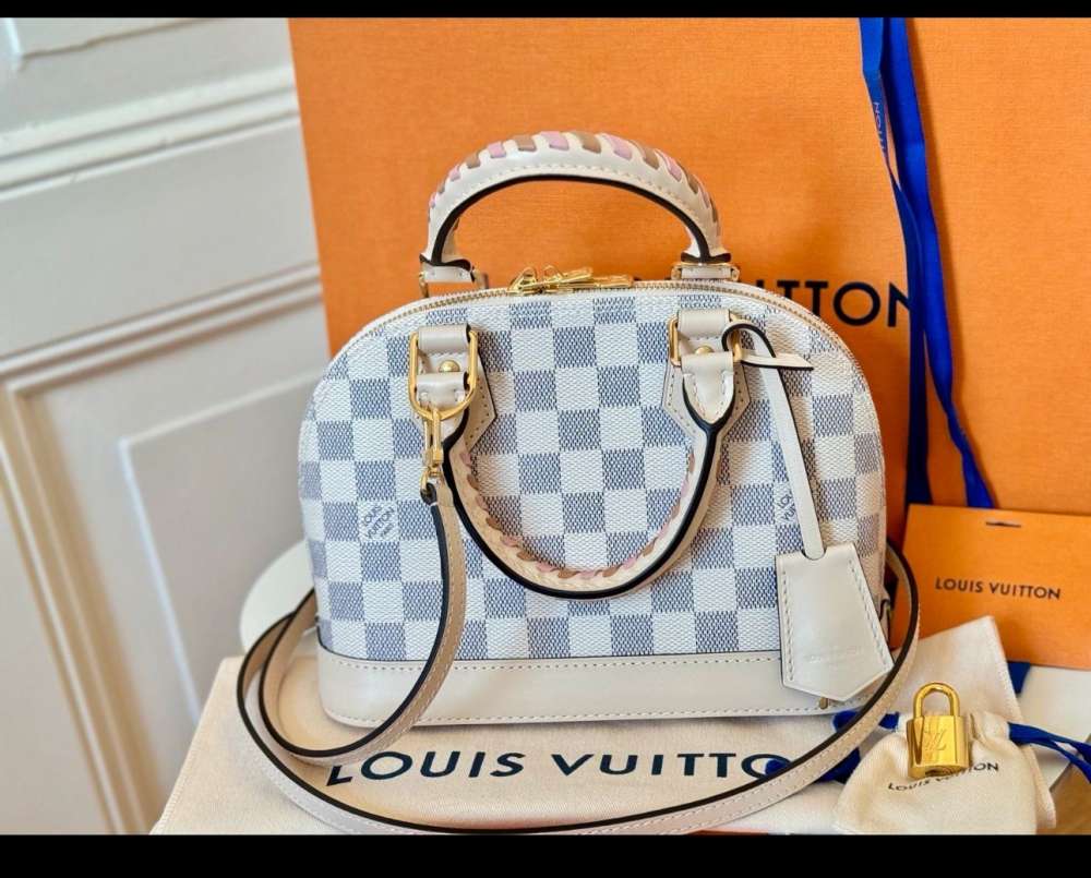 Louis Vuitton Alma BB