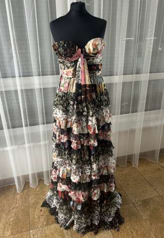 https://www.vipluxury.sk/Dolce&Gabbana hodvábne šaty