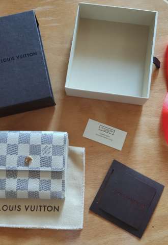 https://www.vipluxury.sk/Louis Vuitton peňaženka