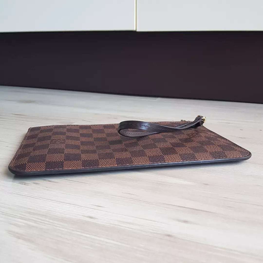 Louis Vuitton pochette