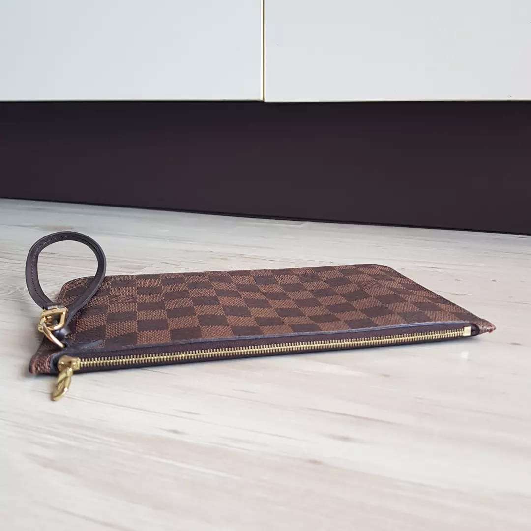Louis Vuitton pochette