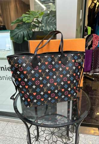 https://www.vipluxury.sk/Louis Vuitton Neverfull MM kabelka